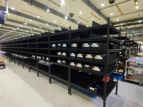 El estante de luz de metal Agv más nuevo de Jise con 200 kg / nivel para estantes de almacenamiento de almacén.